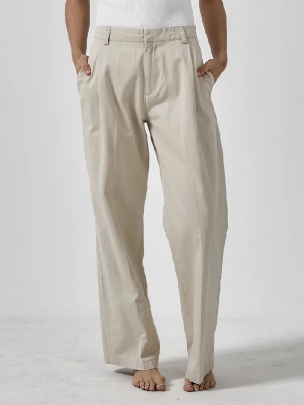 Ivy Mid Rise Pleated Pant - Parchment Soft Stretch Pants