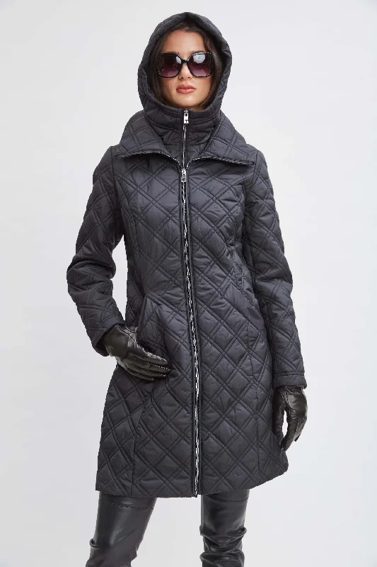 Tahari Quilted Puffer Coat Cozy Knitted Poncho