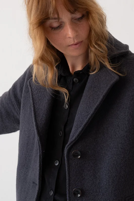 Tad Coat 100% Merino Wool in Bark Grey Cropped Fleece Jacket