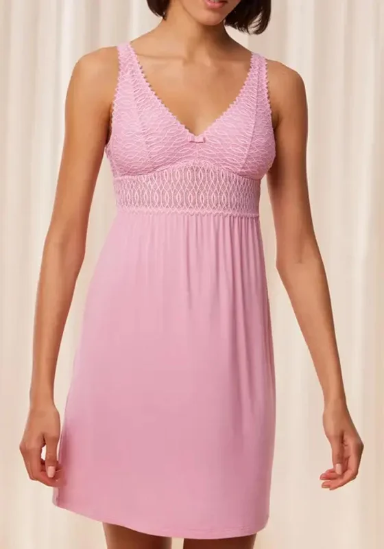 Triumph Aura Spotlight Nightdress, Pink empire Waist empire